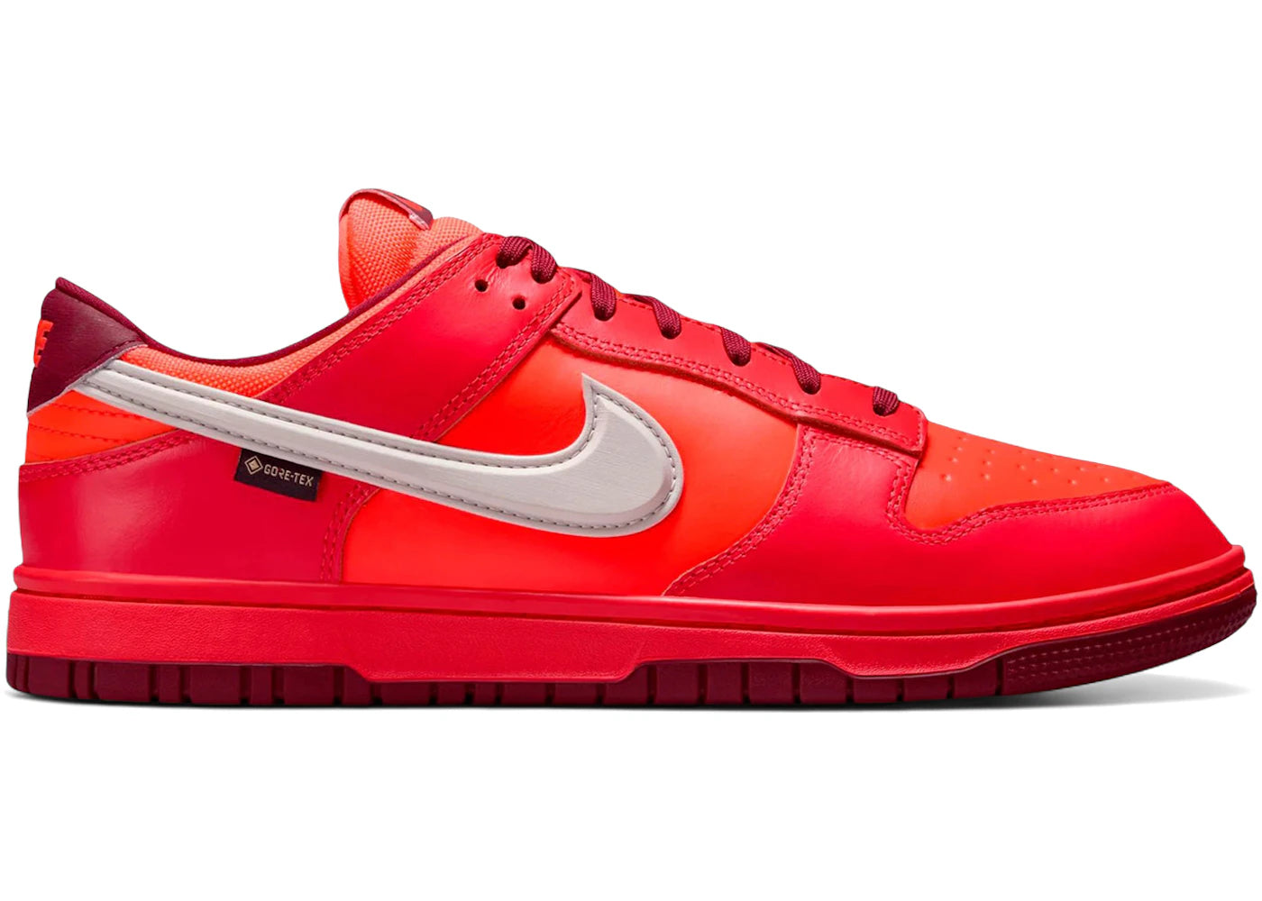 Nike Dunk Low Gore-Tex Crimson - vue 360