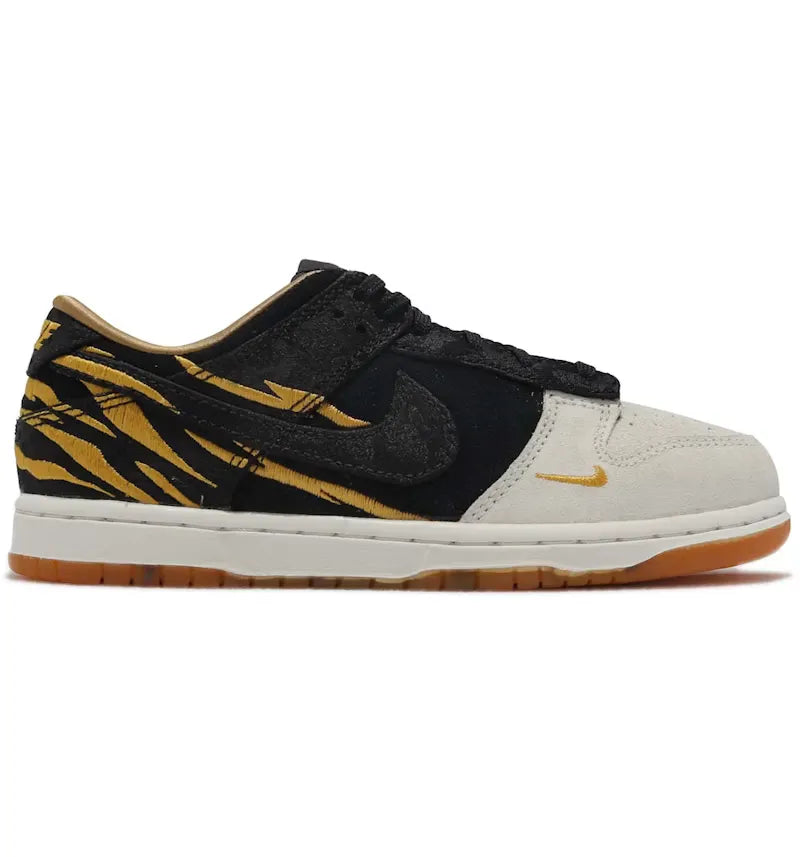 Nike Dunk Low Year of the Tiger (2022) (PS) - vue 360