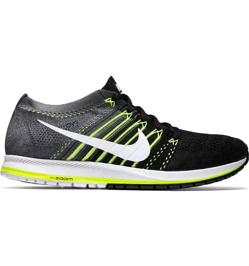 Nike Flyknit Streak Black Volt - vue 360