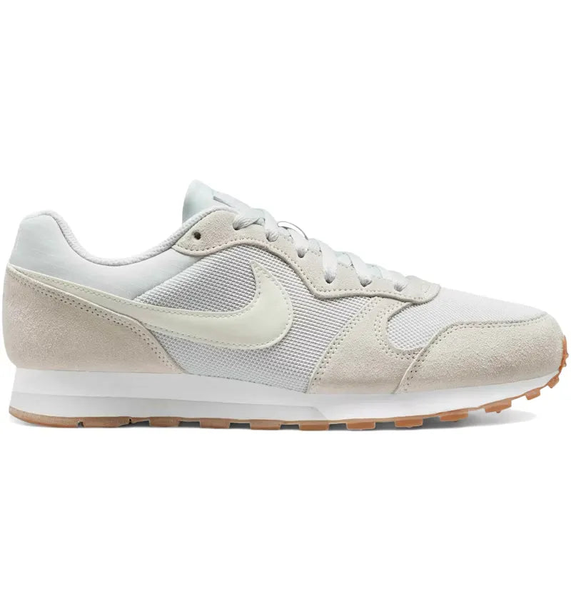 Nike MD Runner 2 Photon Dust White Sail Gum (Women's) - vue 360