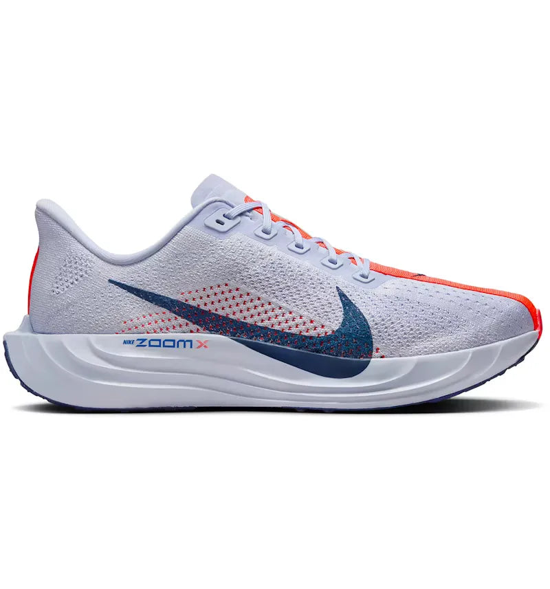 Nike Pegasus Plus Ghost Blue Void Bright Crimson - vue 360