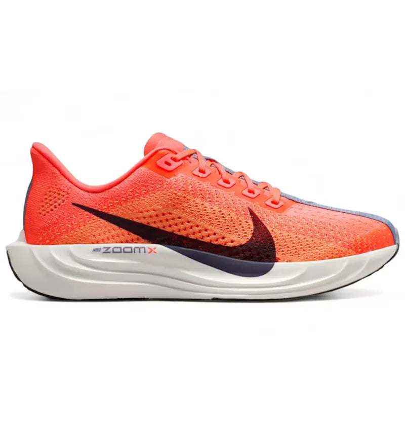 Nike Pegasus Plus Hot Lava Black (Women's) - vue 360