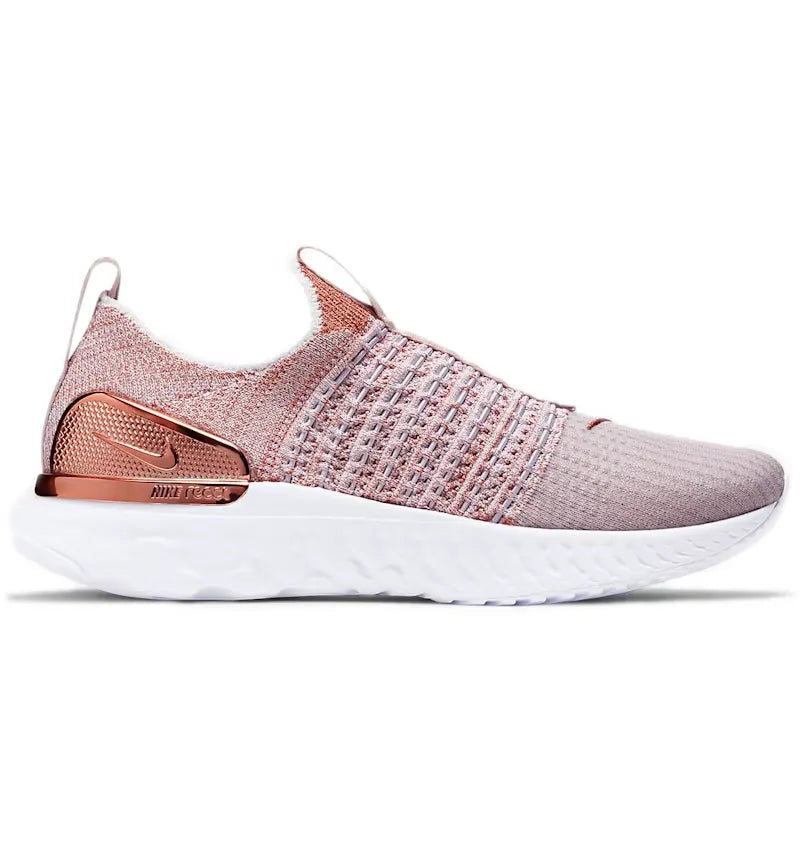 Nike React Phantom Run Flyknit 2 Premium Fossil Stone Metallic (Women's) - vue 360
