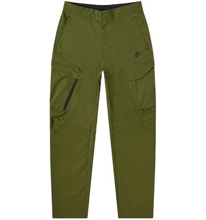 Nike Tech Essentials Woven Unlined Utility Pants Green - authentic Nike apparel