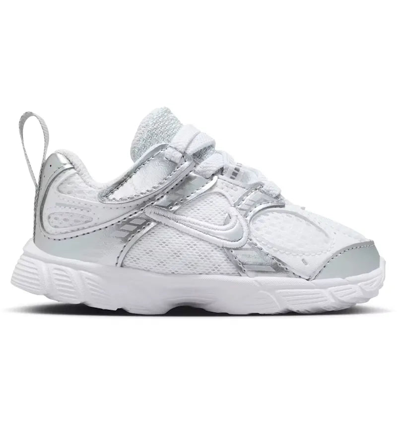 Nike V5 RNR White Pure Platinum Metallic Silver (TD) - vue 360