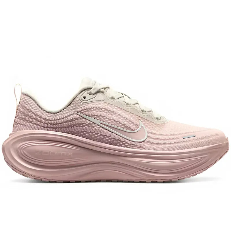 Nike Vomero Plus Silt Red (Women's) - vue 360