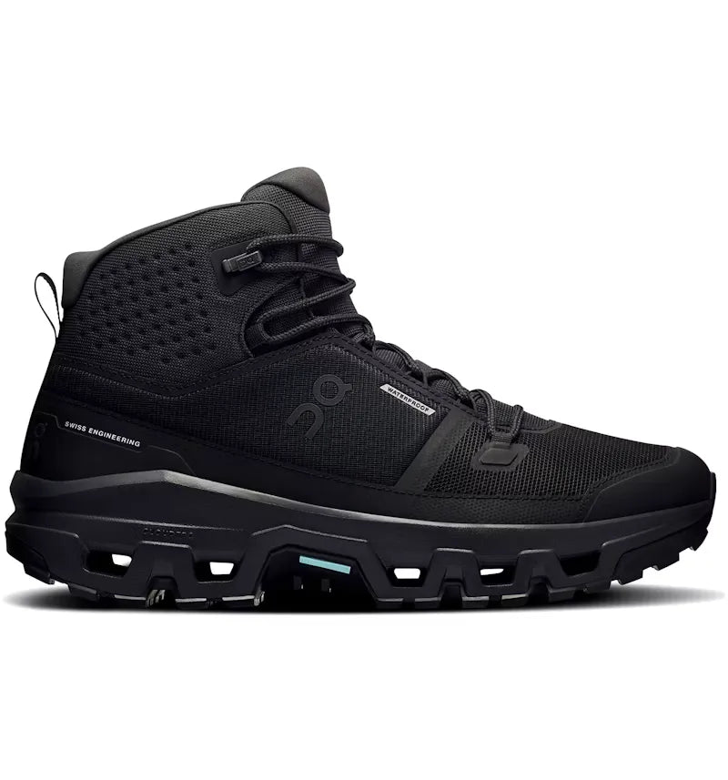 On Running Cloudrock Waterproof Triple Black - vue 360