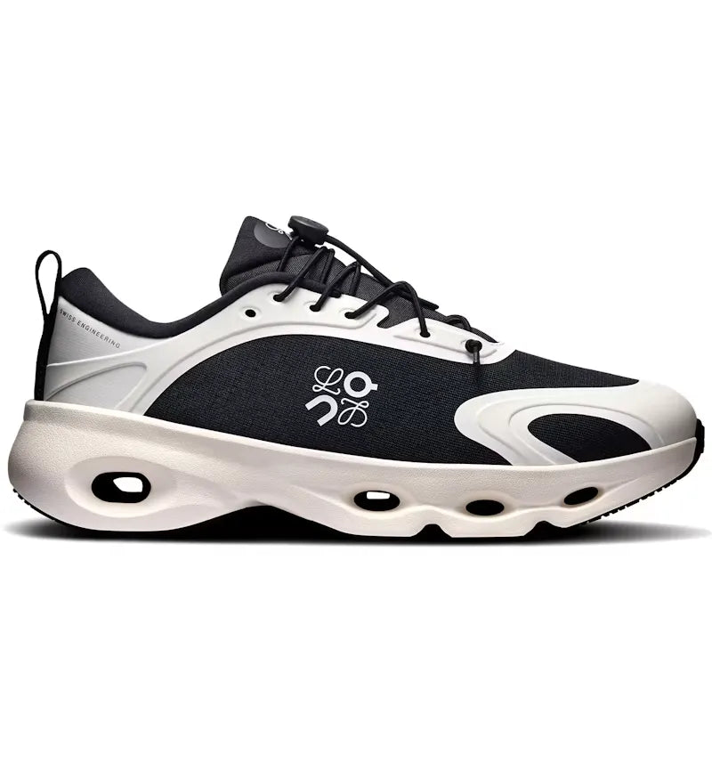 On Running Cloudsolo LOEWE Black Eggshell (Women's) - vue 360