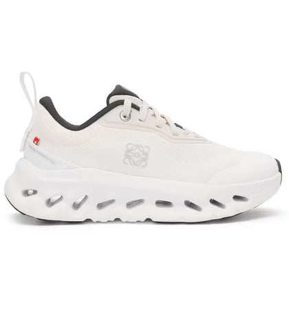 On Running Cloudtilt 2 LOEWE Sand White - authentic On sneakers