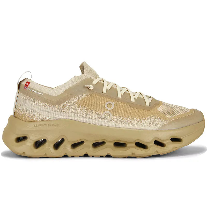 On Running Cloudtilt Moon Zendaya Winter Kasha (Women's) - vue 360