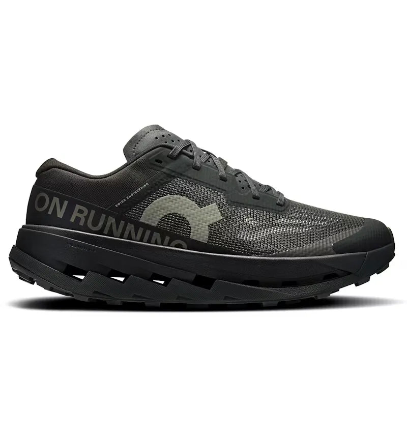 On Running Cloudultra 3 Black - vue 360