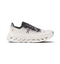 On Womens Cloudtilt Sneakers White/Ivory