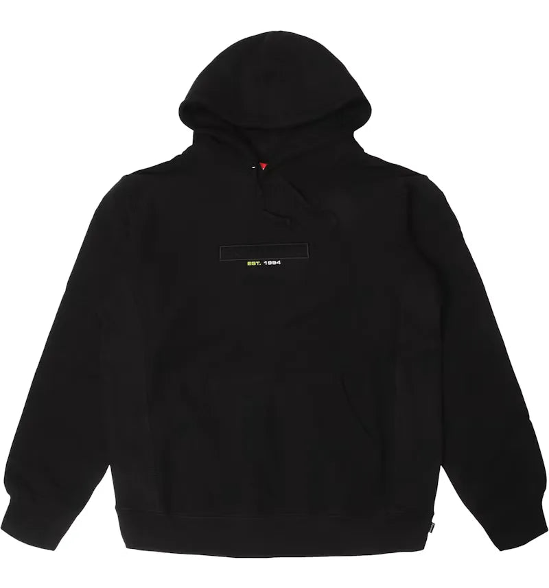 Supreme Embossed Logo Hooded Sweatshirt (SS18) Black - vue 360